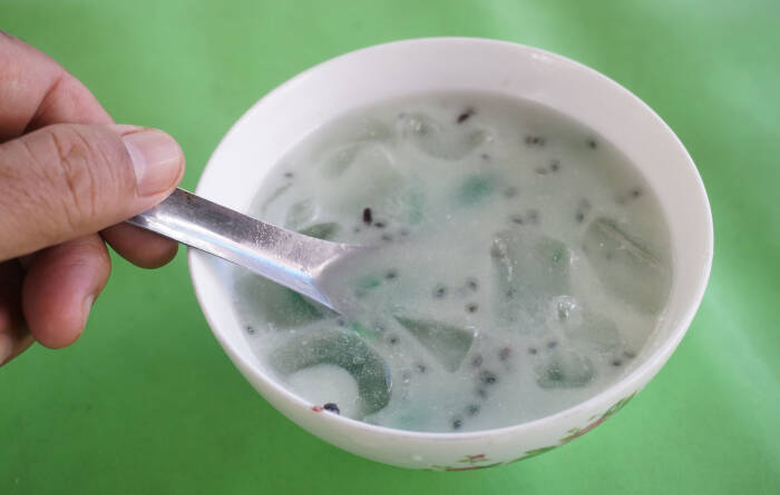 dawet pak mbolon sekaten jogja