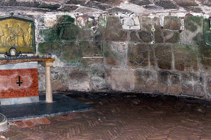 Penjara Bangsa Romawi (Chris 73)