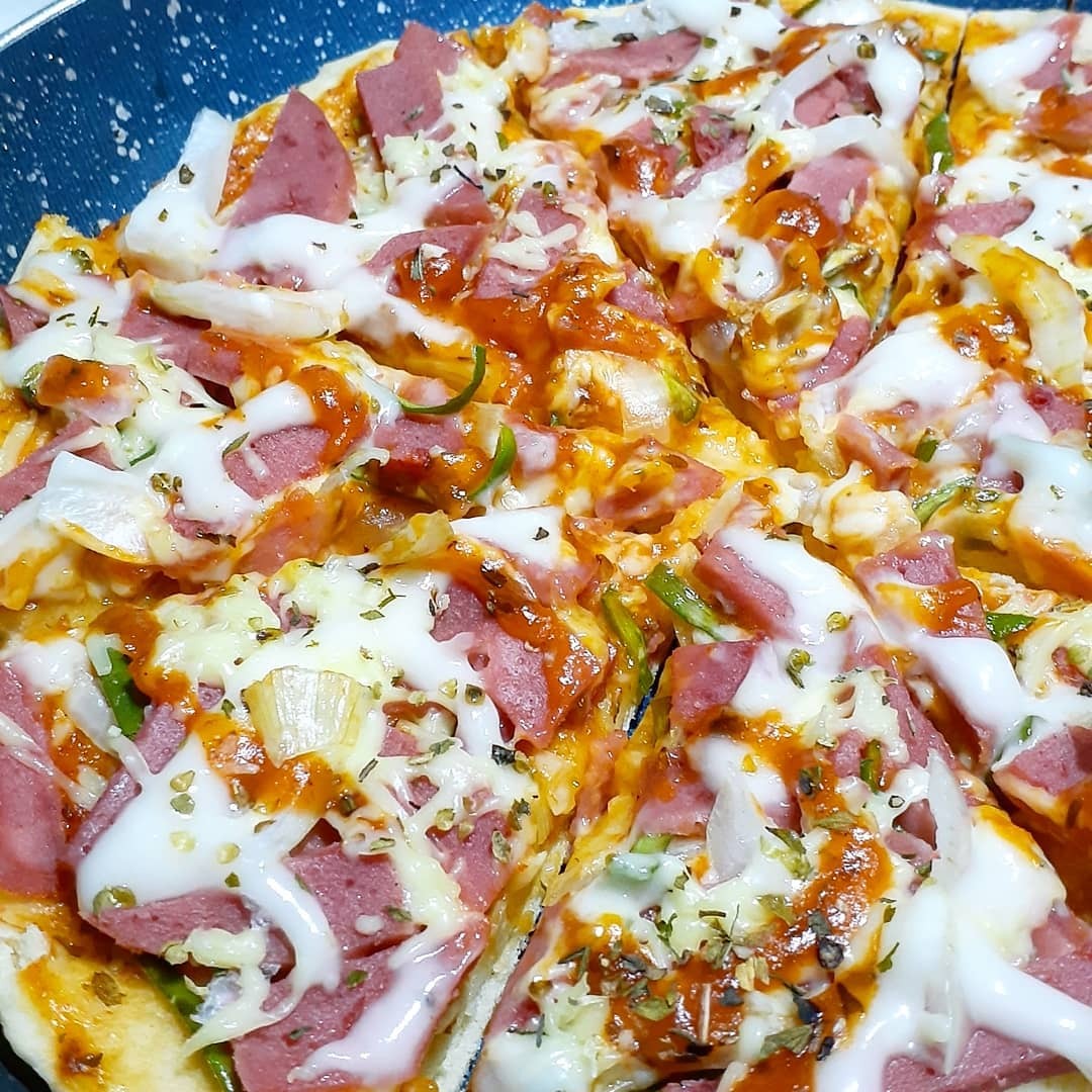 Cara Membuat Pizza Teflon Ala Rumahan Yang Enak Dan Lembut Ini Tipsnya