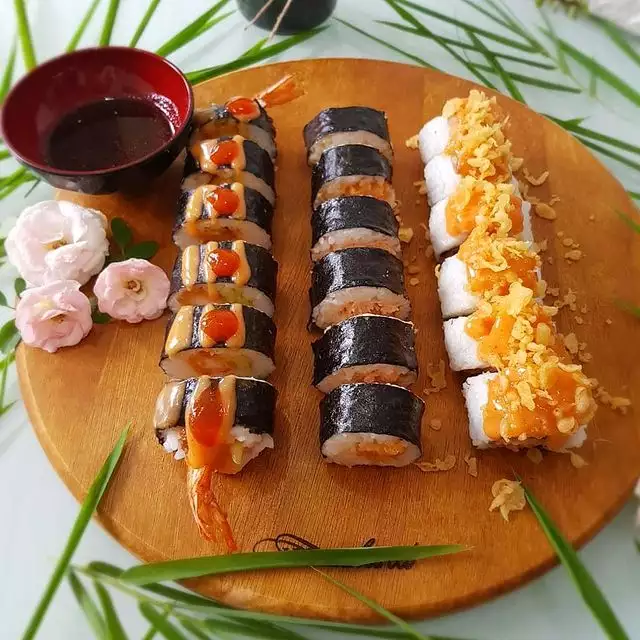 sushi mentai roll 