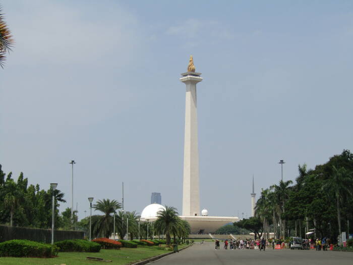 monas