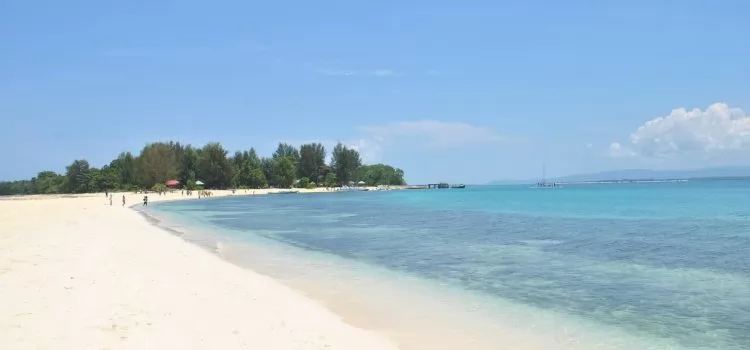 Pantai Tanjung Lesung 