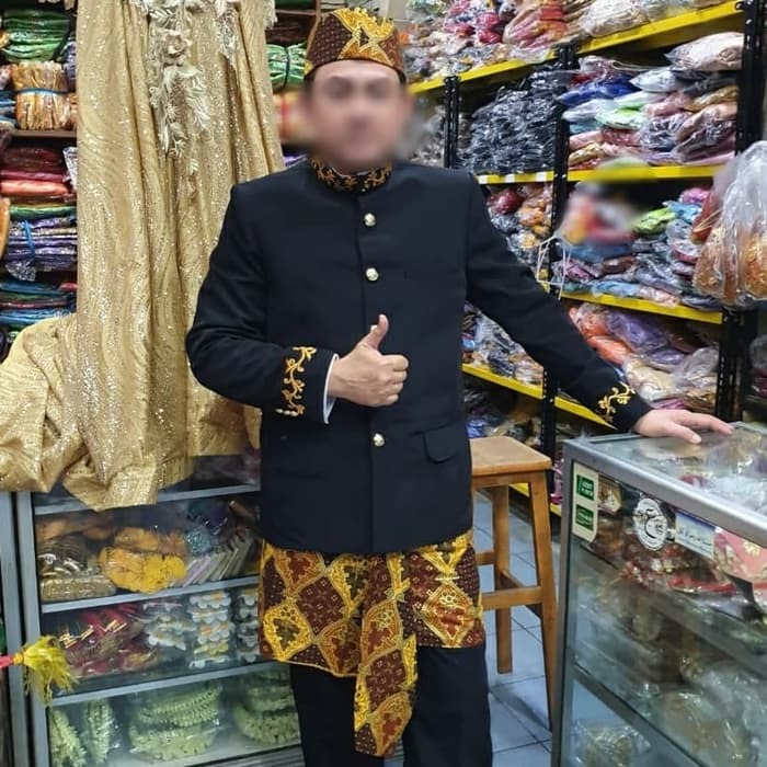 Baju Demang Betawi 