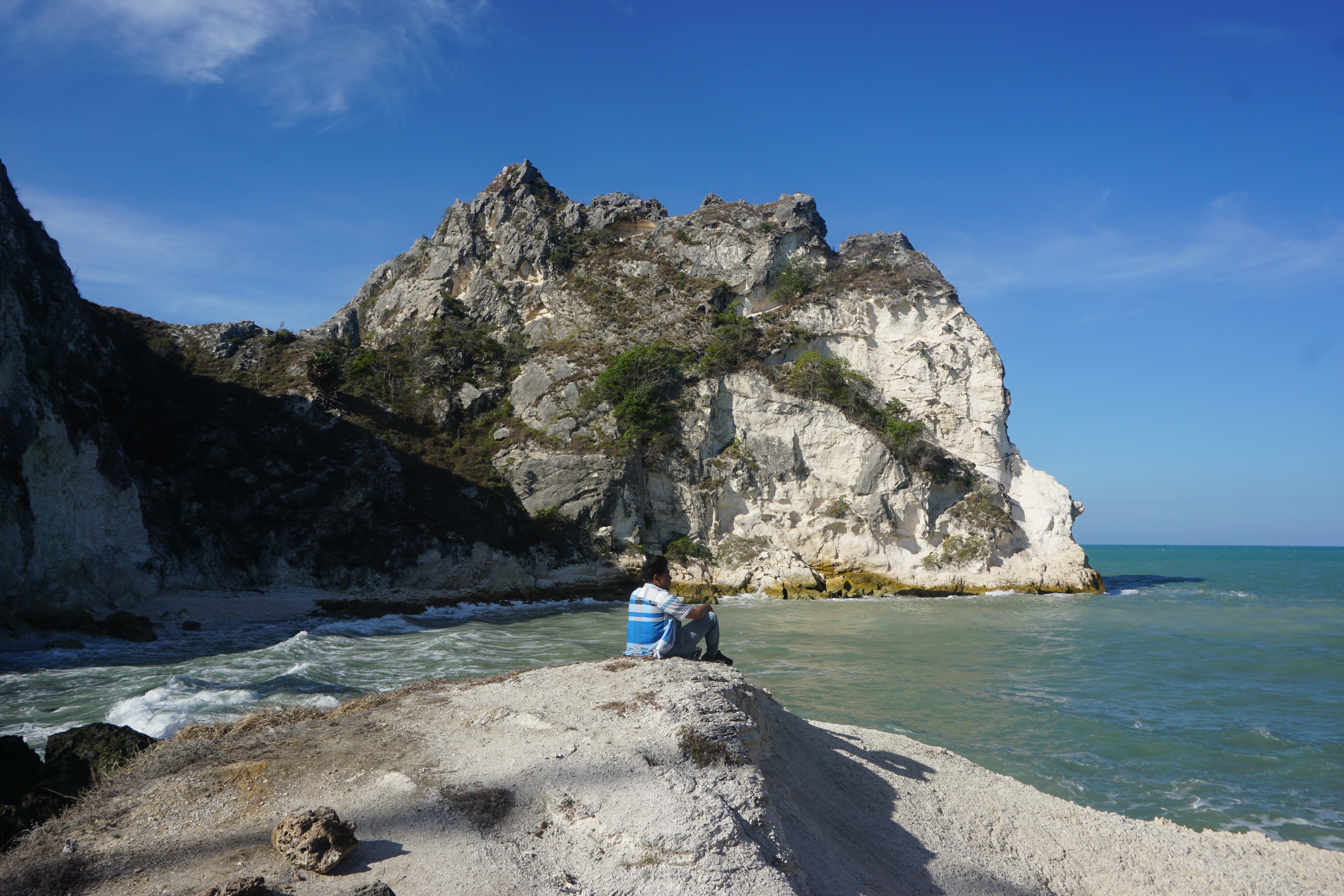spot foto pantai pakubaun