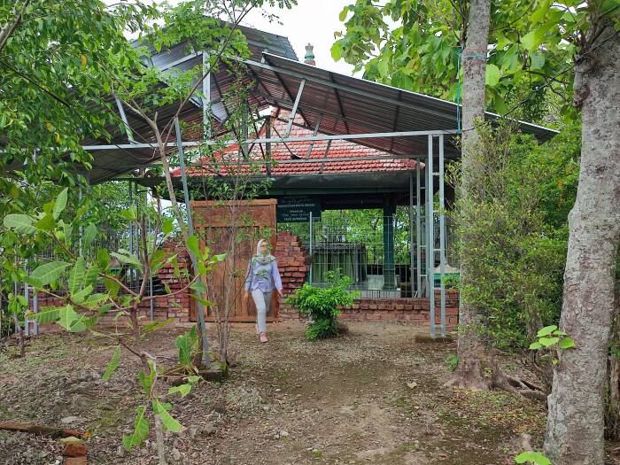 makam tumenggung brotonegoro