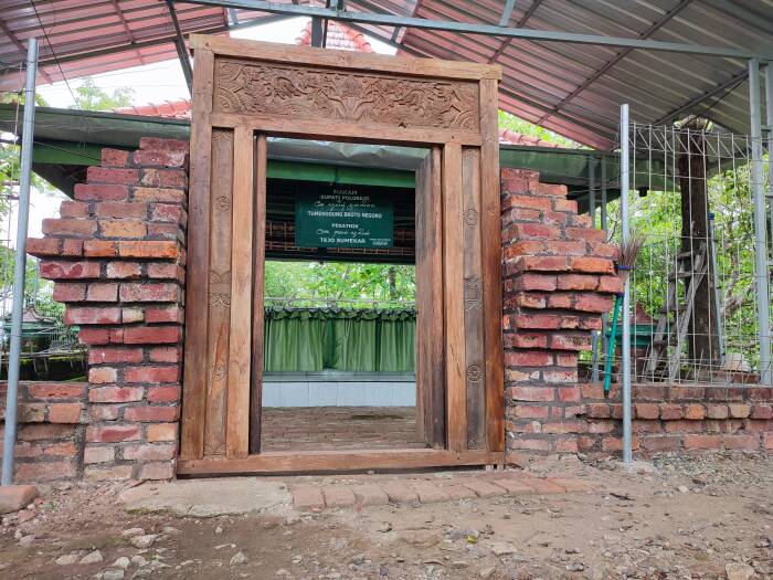 makam tumenggung brotonegoro