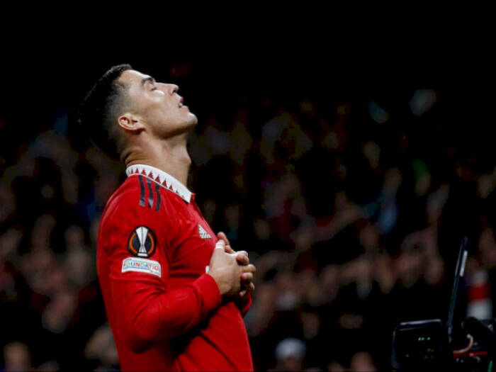 Cristiano Ronaldo saat merayakan gol (Reuters/Craig Brough) Cristiano Ronaldo