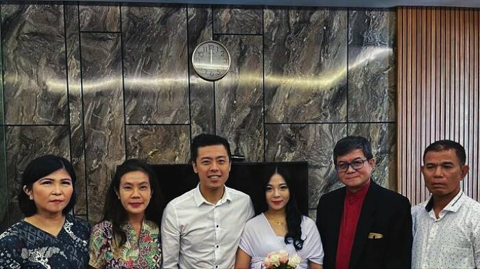 Artis sering nikah cerai