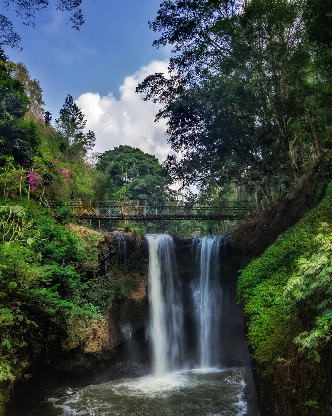 Air terjun di Bandung