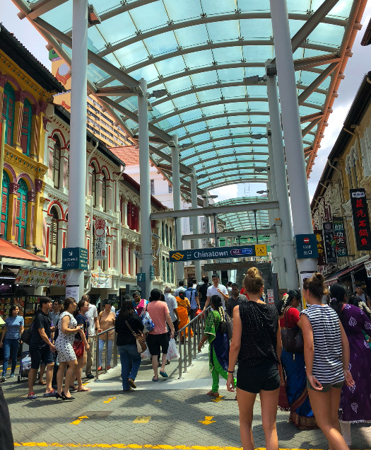 Kawasan Chinatown, tempat belanja oleh-oleh Singapura (Z Creators/Robin) chinatown singapore