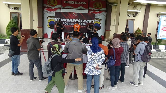 Siswi SMP Klaten dicabuli 109 kali. (Z Creators/Edelweis Ratushima) siswi klaten dicabuli 109 kali