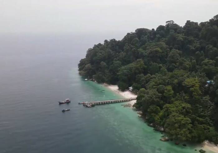 Pulau Berhala di Kabupaten Serdang Bedagai, Sumut. 