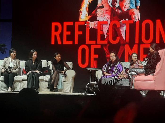 Talkshow "Reflection of Me bersama Marla Ancheta, Manatsanun ‘Donut’ Phanlerdwongsakul, Kamila Andini, Eirene Tran Donohue, Anupama Chopra, dan moderator Marissa Anita. 