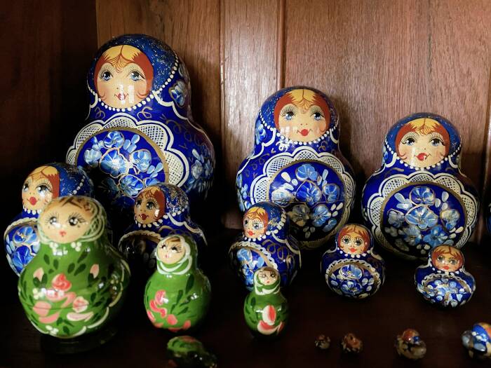 Boneka Nenek Babushka khas Rusia. (Z Creators/Alan Munandar) Boneka Nenek Babushka khas Rusia