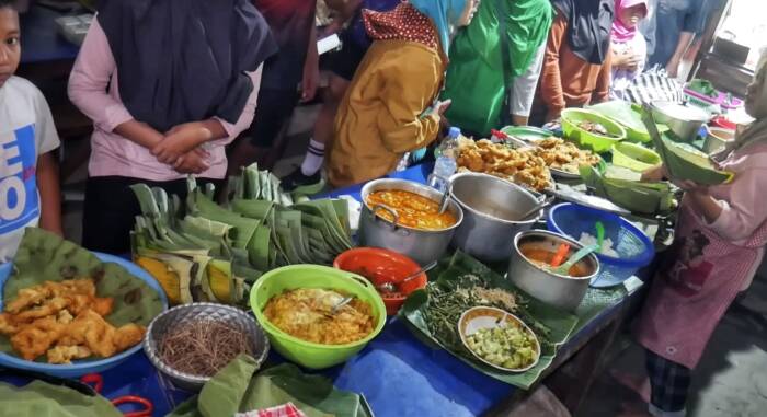 Warung Pecel Ngisor Talok 