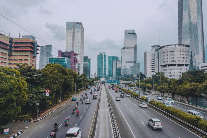 puisi pendek tentang jakarta